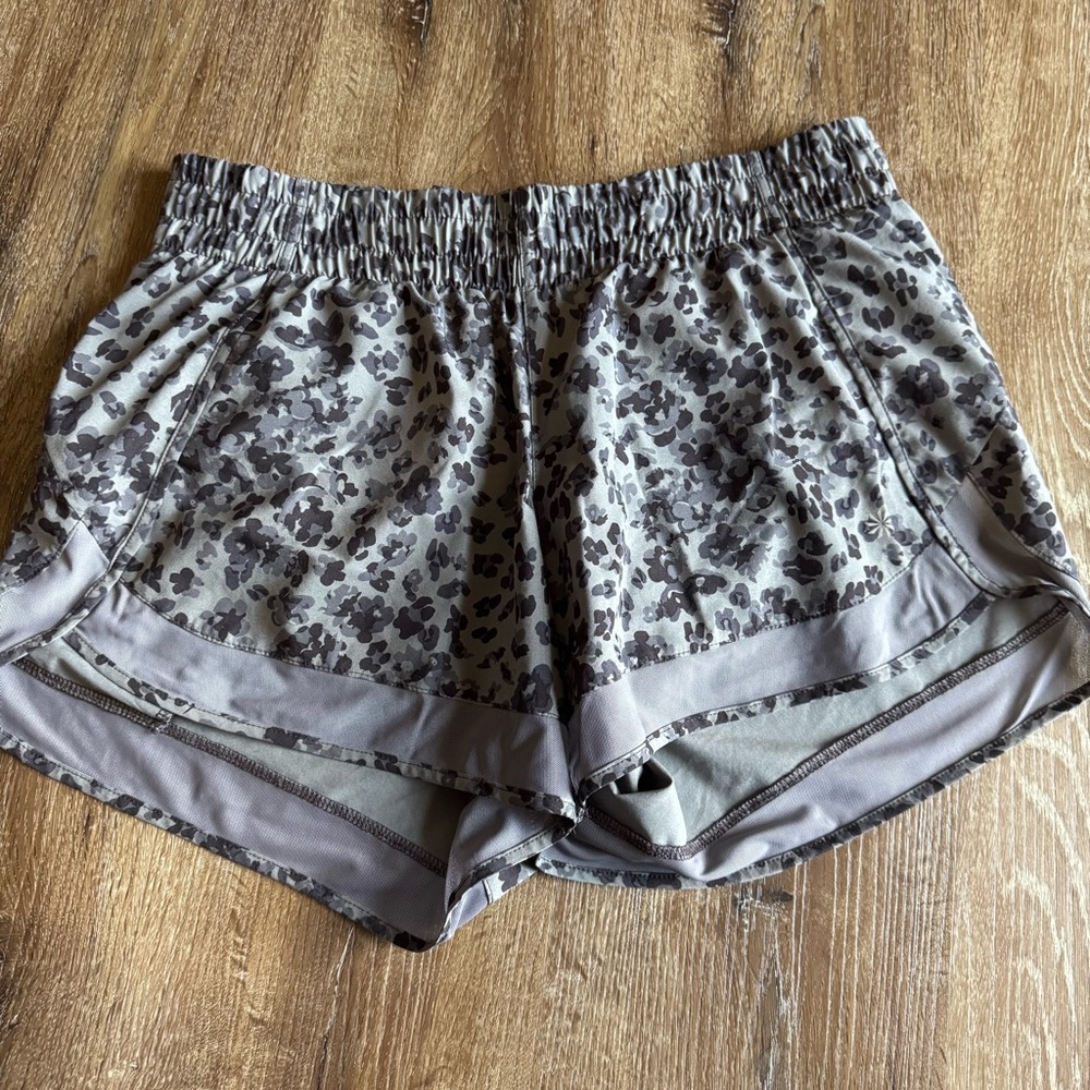 Athleta Printed Mesh Racer Run Short 4”
